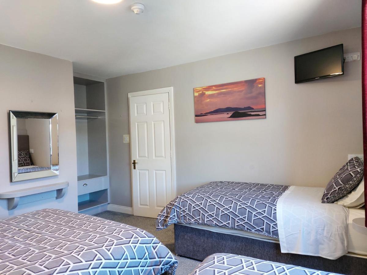 Murphy'S Guesthouse ดิงเกิล ภายนอก รูปภาพ