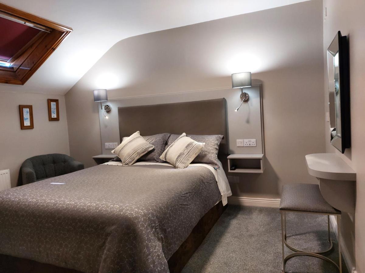 Murphy'S Guesthouse ดิงเกิล ภายนอก รูปภาพ